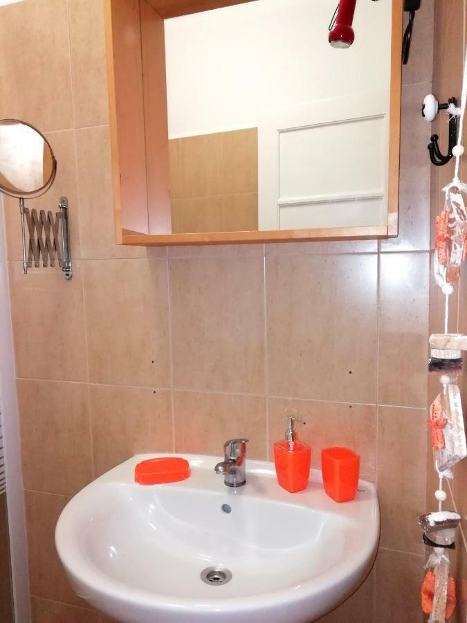 Apartament'S Veiga Tejo Lisbona Esterno foto